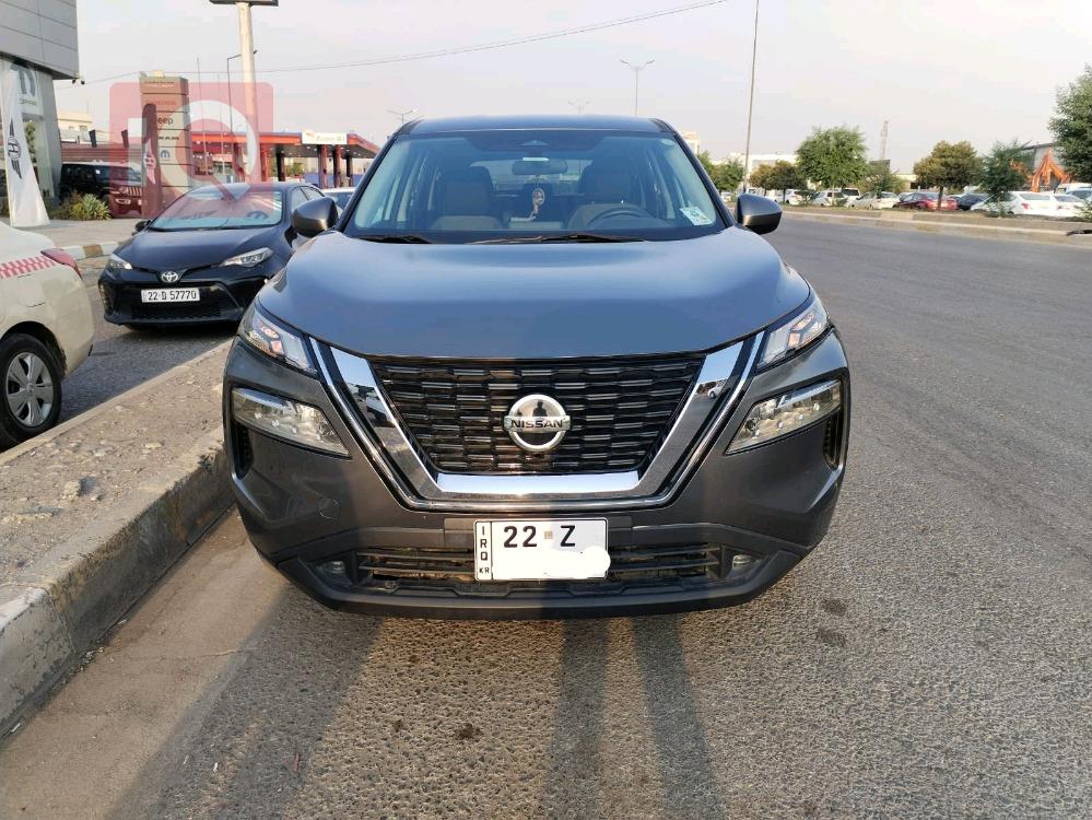 نیسان رۆگ